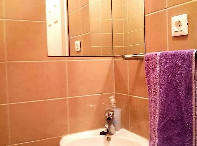 Maria - Comfortable Kastela