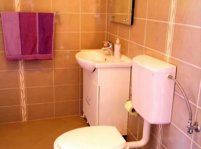 Maria - Comfortable * Kastela